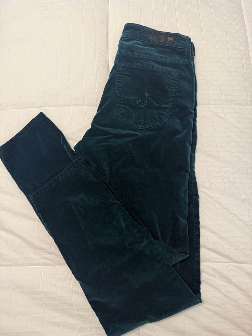 AG | Anthropologie Women’s Dark Green Velvet Straight leg Ankle Pants size 28R
